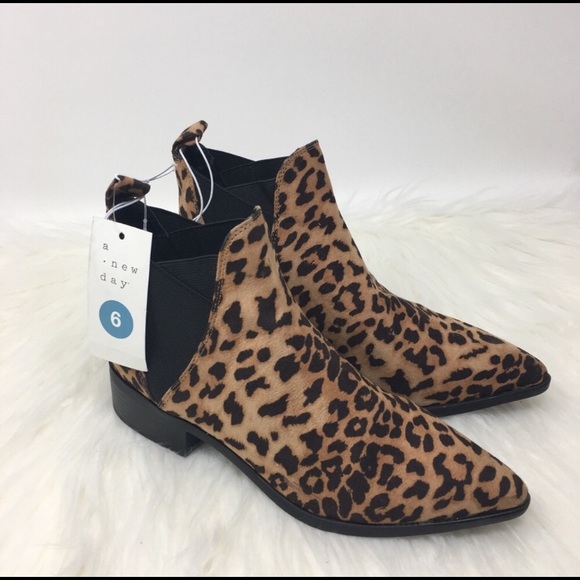 A New Day Krista Leopard print ankle bootie - Picture 2 of 4